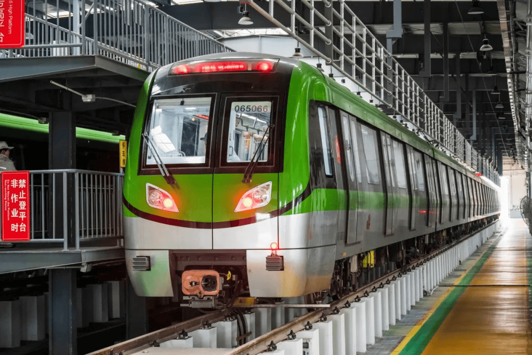 线多条城市轨道交通项目开通运营爱游戏平台中车造地铁列车密集下(图7)